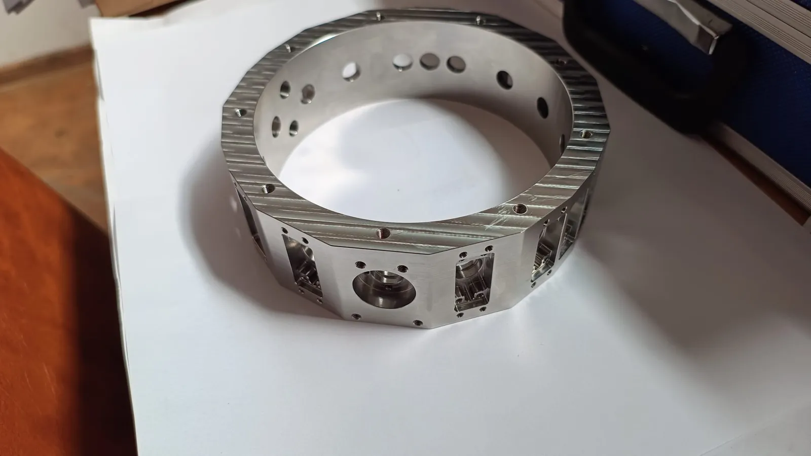 Piesă în timpul frezării CNC